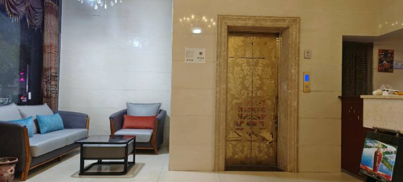 潢川张国金旺酒店图片