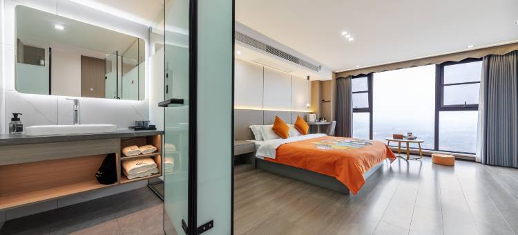 自贡缘森酒店(方特恐龙王国店)图片