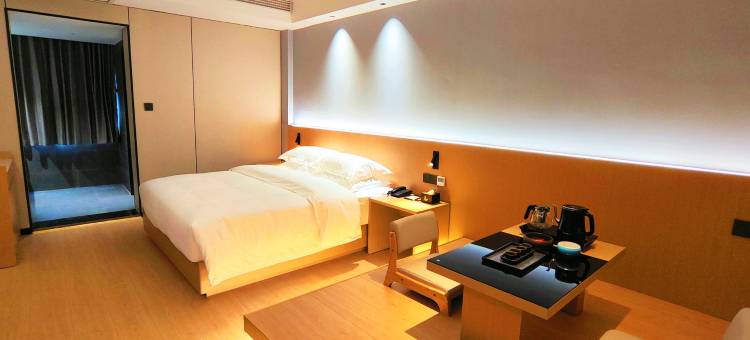 雅安艾丽优L酒店(廊桥店)图片