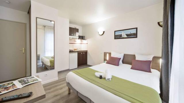 凡尔赛圣西尔莱科勒舒适酒店公寓(Comfort Aparthotel Versailles Saint-Cyr-l'Ecole)