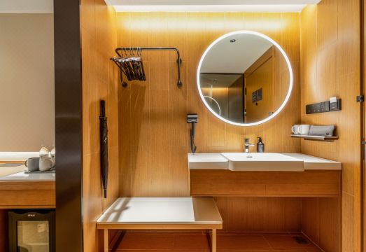 JI Hotel (Tianjin Binhai Development Zone 2nd Avenue)Hotel Overview