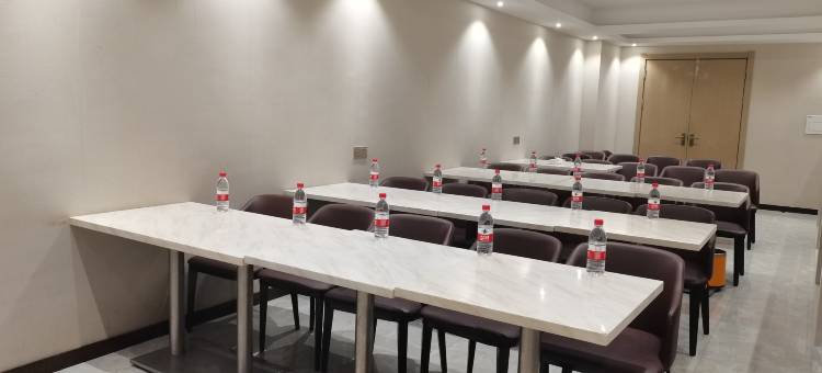 莱茵酒店(腾龙洞游客中心利川站店)图片