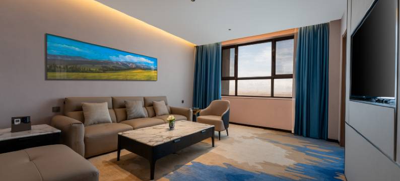 霍城丽湾酒店(清水河店)图片