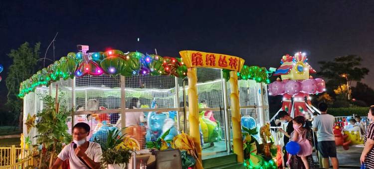 One·卡诺斯影院酒店(恒大城悦湖公馆店)图片