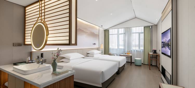 陌上轻雅酒店(沈丘快乐小镇新田360购物广场店)图片