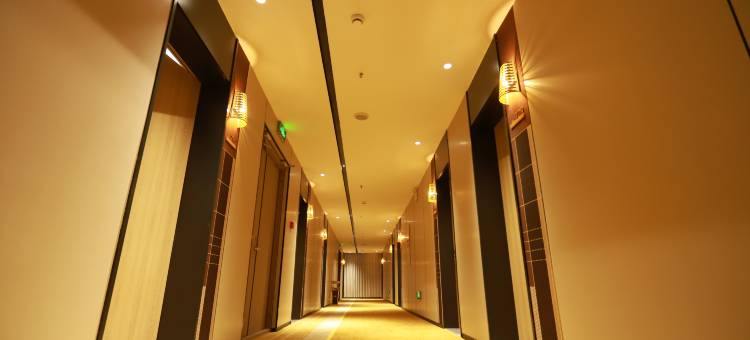 五原宇鑫大酒店图片