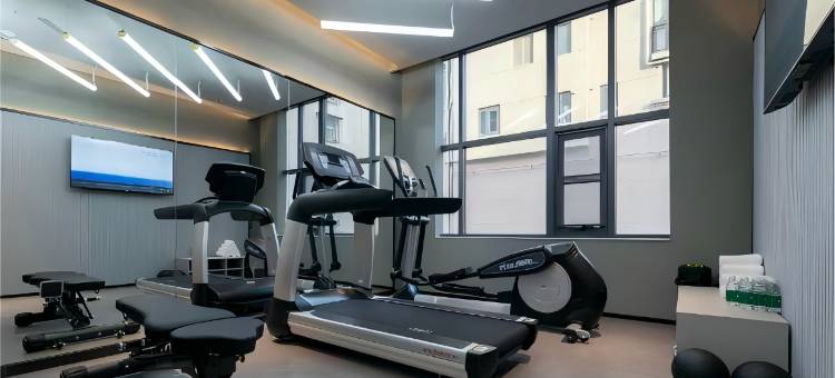 网鱼电竞酒店(武汉江宸天街菱角湖万达店)图片