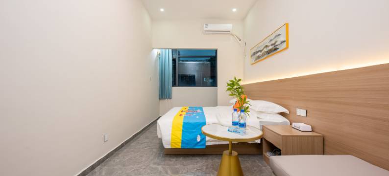 荟友酒店(星城购物中心上屋地铁站店)图片