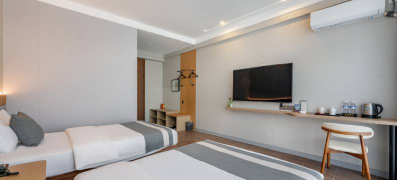 润杨商务酒店(秦皇岛火车站万达广场店)图片