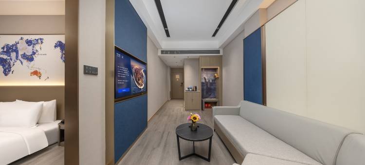 凯里亚德酒店(哈密公元大观漫街生活广场店)图片