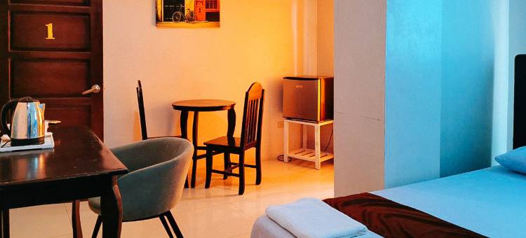 塞格拉广场旅馆(RedDoorz Segra Square Pension House)图片