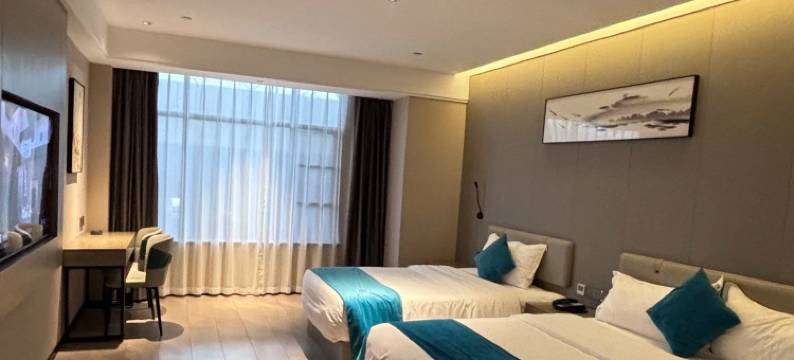 新巴尔虎左旗华逸度假宾馆图片