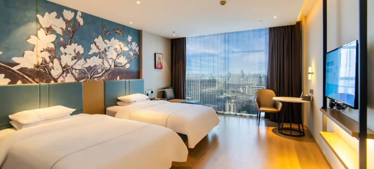 白玉兰酒店(桐乡世贸中心店)图片