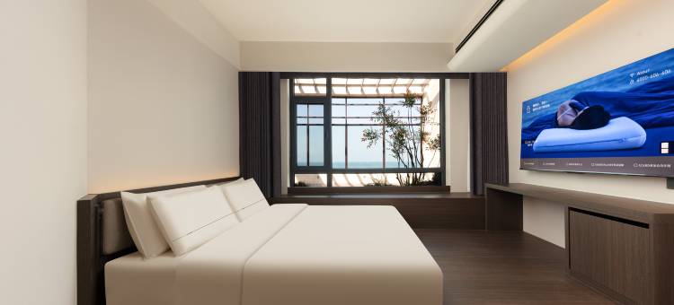 烟台渔人码头第二海水浴场亚朵酒店图片