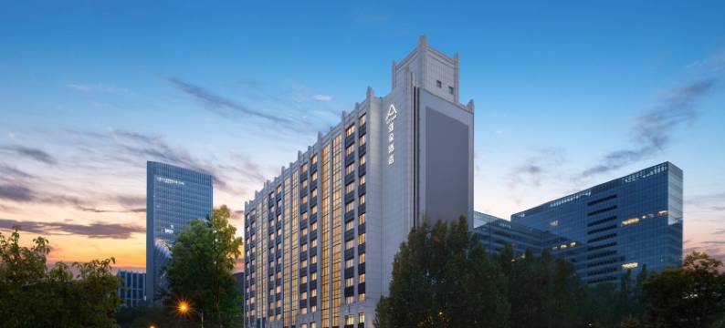 北京三里屯团结湖地铁站亚朵酒店图片