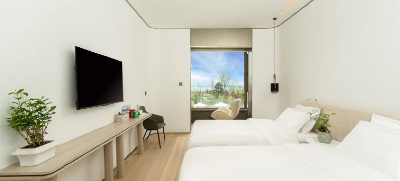 青岛海上西湖民宿(金沙滩度假区唐岛湾店)图片