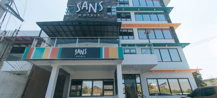Sans Hotel near Enchanted Kingdom Santa Rosa Laguna图片
