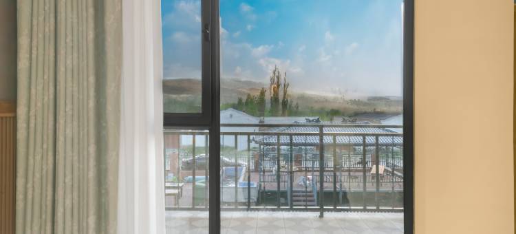 昭苏鑫雨阁民宿(夏塔乡店)图片