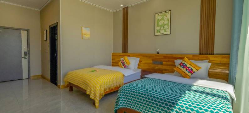 那拉提景区画山游水园林民宿图片