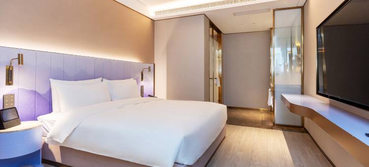 海口锦都酒店(国贸中心万绿园店)图片