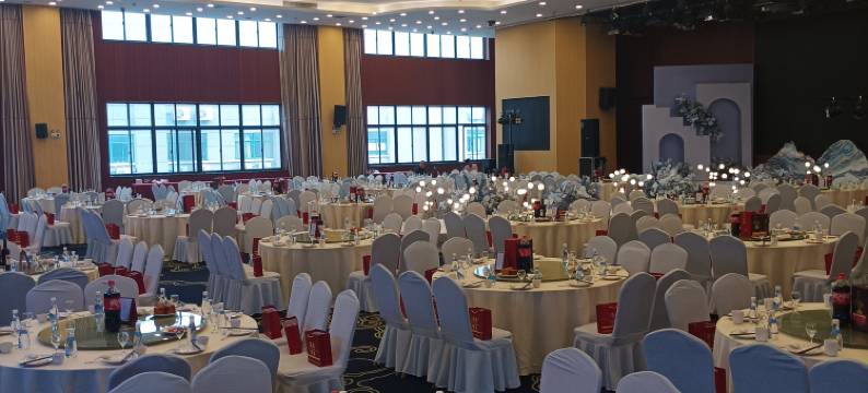 安然大酒店(威海高铁站韩乐坊店)图片