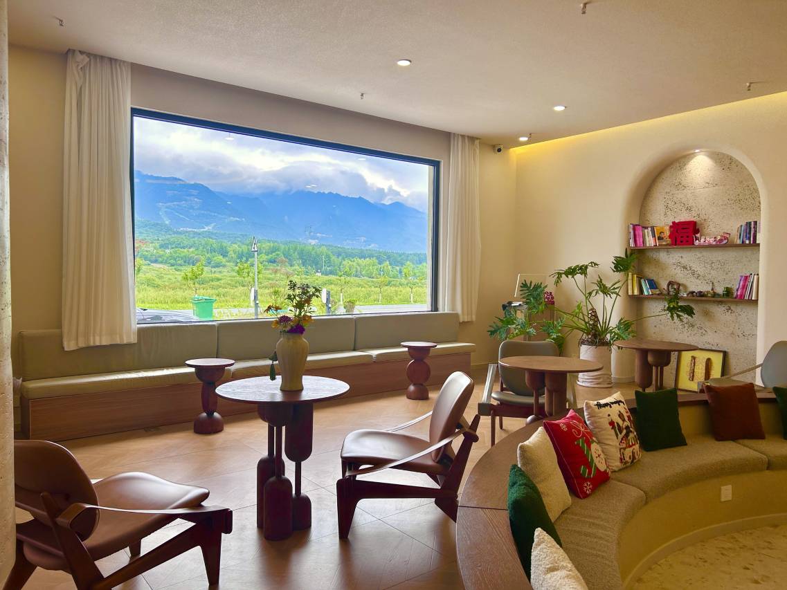 太白·望鳌山丨温泉私汤·山景美学度假民宿酒店(鳌山度假区店)图片