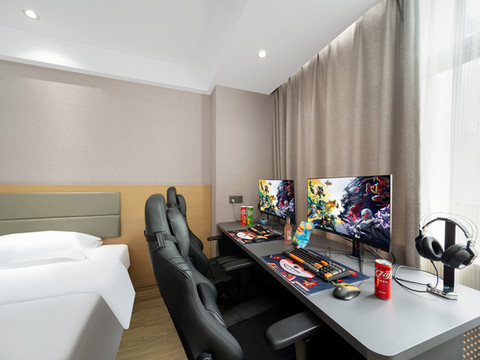 德庆华悦电竞酒店