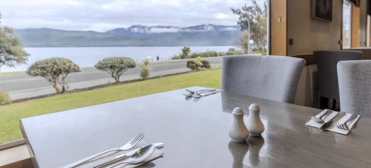 蒂阿瑙君门酒店(Kingsgate Hotel Te Anau)图片