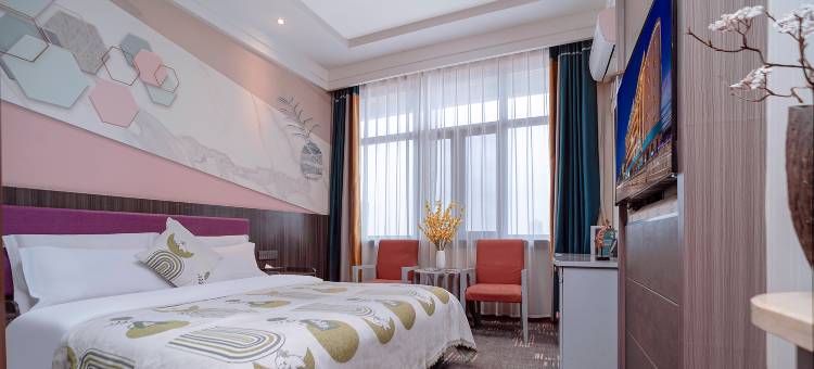 怡豪精品酒店(庆阳西峰小什字店)图片