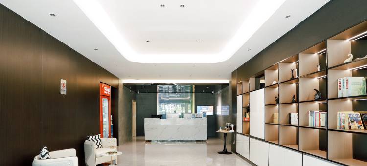 雅美途酒店(五指山沿河南路店)图片