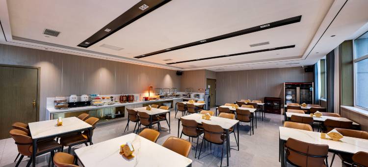 艺龙海雅酒店(榆林老街上郡北路店)图片