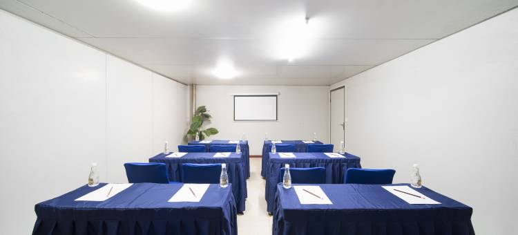 雅斯特酒店(河池罗城汽车总站店)图片