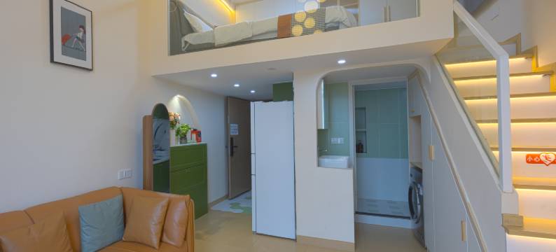 程龙·畅享轻奢影院loft民宿(南昌高新大道地铁站华润万象汇店)图片