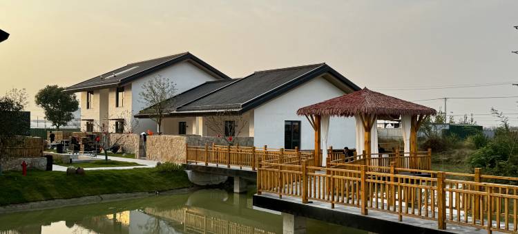 少间·烟泊渡｜奢野·温泉私汤美宿(霍邱店)图片