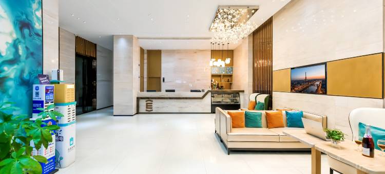 曼天雨酒店(武汉友谊大道湖北大学地铁站店)图片