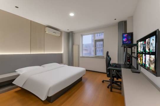 美娱·星峰电竞民宿(山东滨州航空学院店)图片