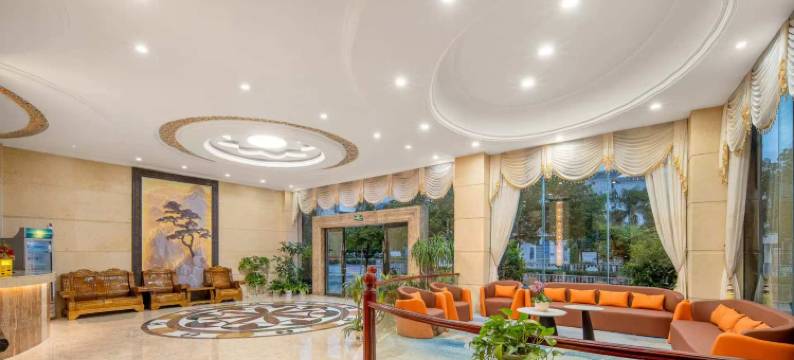 龙威大酒店(普洱高铁站店)图片