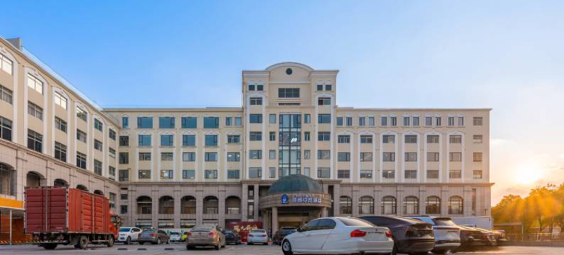 REMAX热麦电竞酒店(慈溪清水湾店)图片