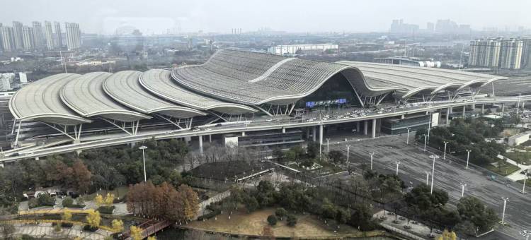 武汉站西广场桔子水晶酒店图片
