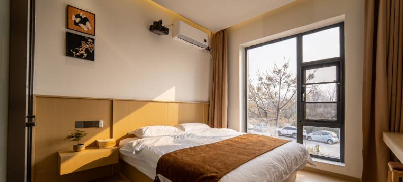 不远汴梁民宿(开封万岁山大宋武侠城店)图片