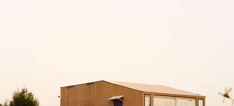 见山礁石悬崖观海民宿(月亮湾店)图片