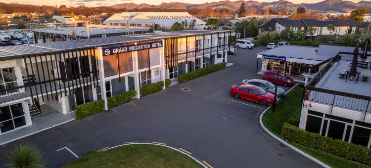 瑞卡顿酒店(Grand Riccarton Hotel)图片