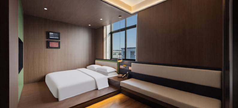 卫海云居酒店图片