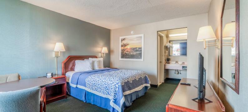 奥扎克交汇山景-由OYO管理(Ozark Junction Mountain View by OYO)图片