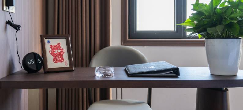 如家旗下UP华驿精选酒店(呼伦贝尔市莫力达瓦达斡尔族中学店)图片