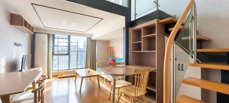 南昌静·雅轻奢LOFT公寓(珠江路地铁站店)图片
