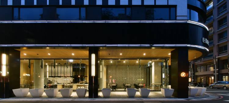 高雄巨蛋旅店图片