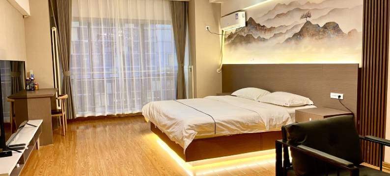 易住酒店公寓(银川悦海新天地机场大巴店)图片