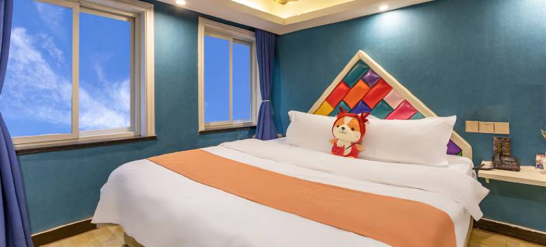 新郑比啦屋水晶主题民宿图片