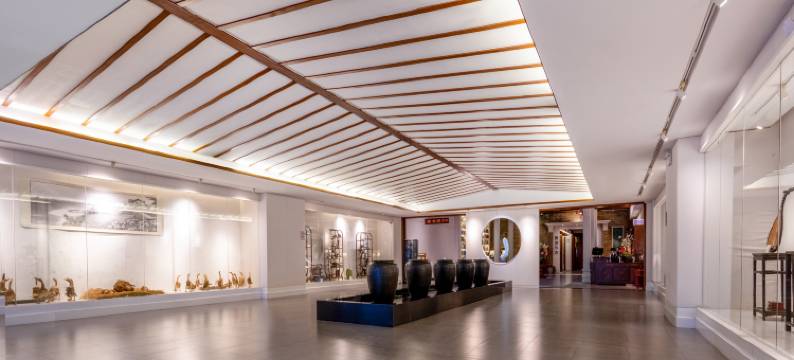 茂名南越印象酒店(1959文创街高铁站店)图片